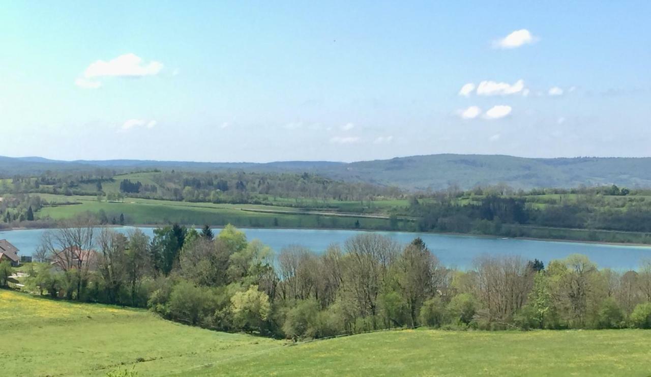 Gite Des Lacs Jumeaux Clairvaux-les-Lacs Exteriör bild